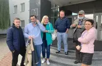 Виталий Коваленко со своими родными и друзьями / "Весна"​