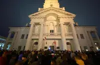 Люди у ратуши / Роман Протасевич, Еврорадио​