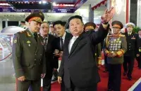 Міністр абароны РФ Сяргей Шайгу і Кім Чэн Ын / KCNA