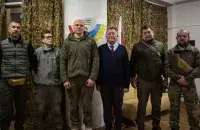 Игорь Кизим с калиновцами
