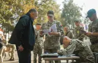 С "ветеранами" проводят регулярные сборы
