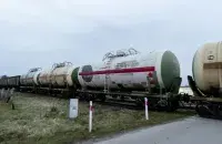 Казахстанскія цыстэрны з газам не могуць трапіць з Беларусі ў Польшчу
