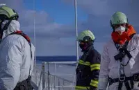 В Украине продолжают бороться с последствиями удара беспилотника по ЧАЭС
