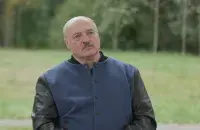 Лукашенко в бомбере бренда Lepshy
