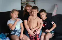 Антонина Коновалова и её дети

