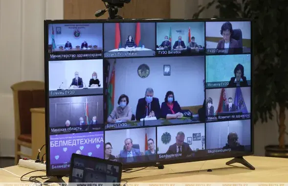 Все участники совещания на одном мониторе / БЕЛТА