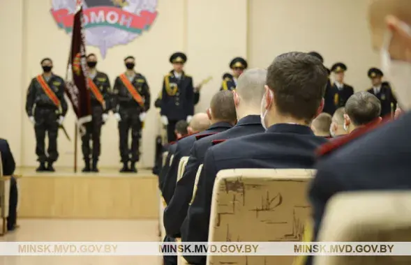 С лета 2020-го милиционеры в Беларуси прячут свои лица / Из архива БЕЛТА​