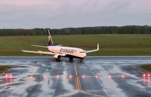 Самолёт Ryanair, летевший из Афин в Вильнюс, 23 мая посадили в Беларуси / Reuters​