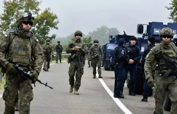 Міратворцы на мяжы Сербіі і Косава / архіўнае фота, Reuters