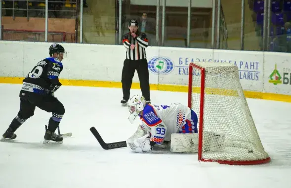 У команды из Новополоцка сгорела форма, и на поиск новой нужное время / hockey.by