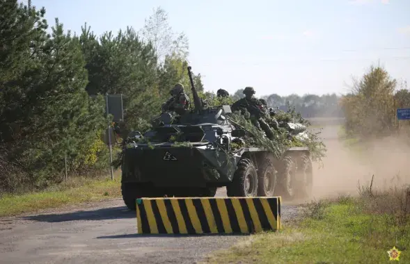 Военные на границе / Ваяр
