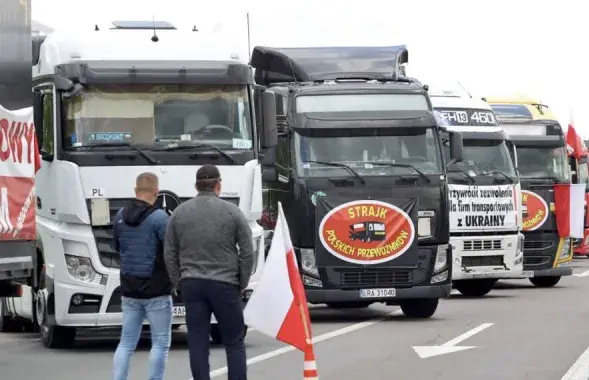 Забастовка польских дальнобойщиков /&nbsp;radio.lublin.pl

