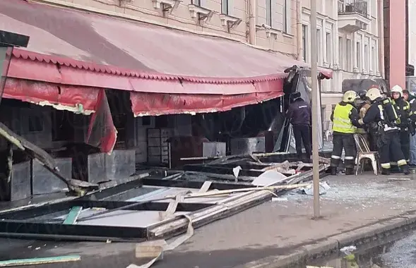 На месцы выбуху / fontanka.ru
