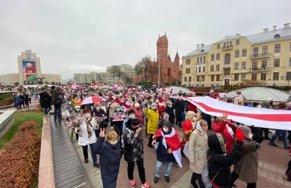Колонна прошла с площади Независимости до площади Якуба Коласа​ / Еврорадио