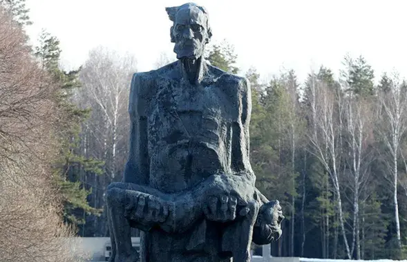 В мемориальном комплексе "Хатынь" / БЕЛТА

