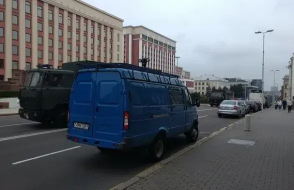 Euroradio&rsquo;s photo: police vans prepared for the action.