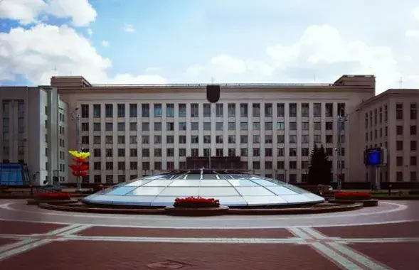 Главный корпус Белорусского государственного университета.