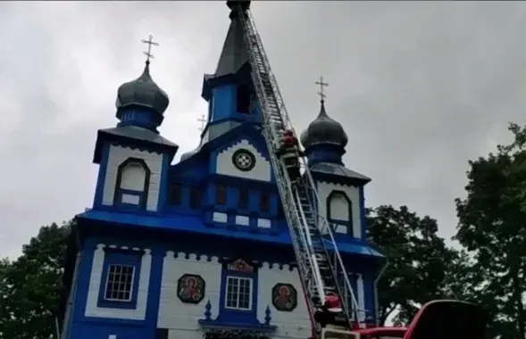 Царква ў вёсцы Цялядавічы / Церковь в деревне Телядовичи / кадр з відэа