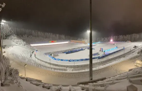 В Оберхофе перед спринтом / twitter.com/ibu_wc