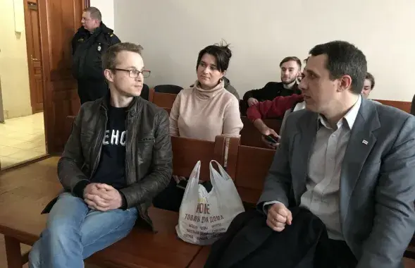 Zmicier Dashkevich, Anatstasia Dashkevich, Pavek Sevyarynets in court / Euroradio​