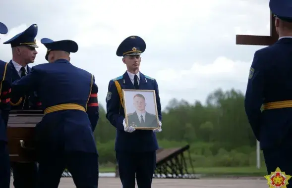 Тело офицера привезли в родной город / &quot;Ваяр&quot;