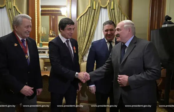 Александр Лукашенко на неформальном саммите СНГ в Санкт-Петербурге / president.gov.by​
