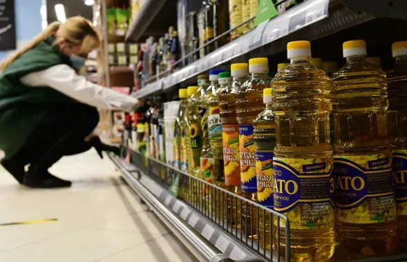 МАРГ Беларусі дазволіў крамам падымаць цэны на сланечнікавы алей, дзіцячае харчаванне і муку / Ілюстрацыйнае фота РІА Новости