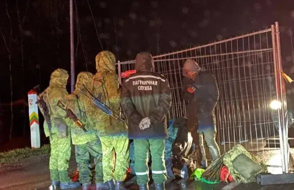 Пазней мігрантаў меркавана вярнулі ў Беларусь / motolko.help​