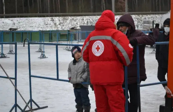 Мигранты на белорусско-польской границе / t.me/redcrossby​