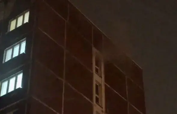 Будынак інтэрната, у якім адбыўся пажар / minsk.mchs.gov.by
