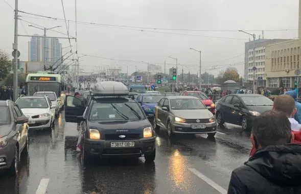 Автомобили на улицах Минска / Еврорадио​
