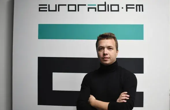 Раман Пратасевіч у студыі Еўрарадыё