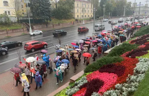 Марш матерей&nbsp;проходит в Минске 14 октября / Еврорадио​