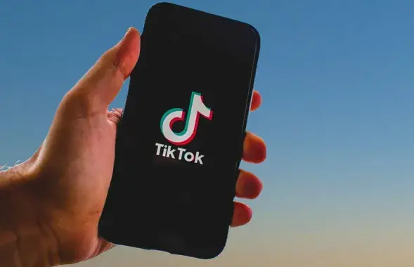 TikTok

