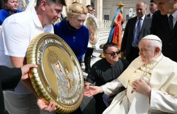 Белорусские копии икон Пресвятой Девы Марии в Ватикане /&nbsp;vaticannews.va
