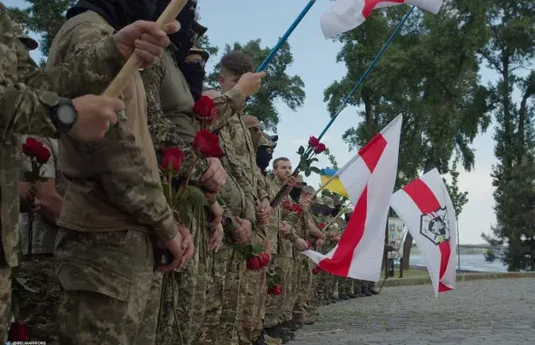 Развітанне з загінулым беларускі байцом, ілюстрацыйнае фота