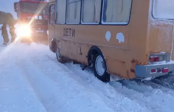 Школьный автобус в Волковысском районе