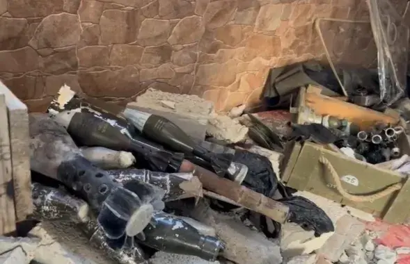 Зброю, боепрыпасы і падземныя сховішчы нярэдка знаходзяць у бальніцах
