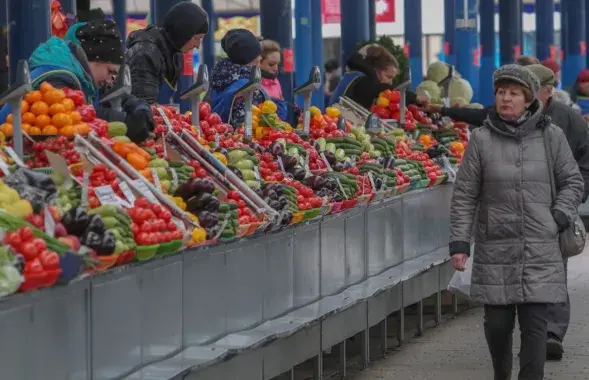 Урад пакуль не можа забяспечыць беларусаў зімой айчыннымі памідорамі
