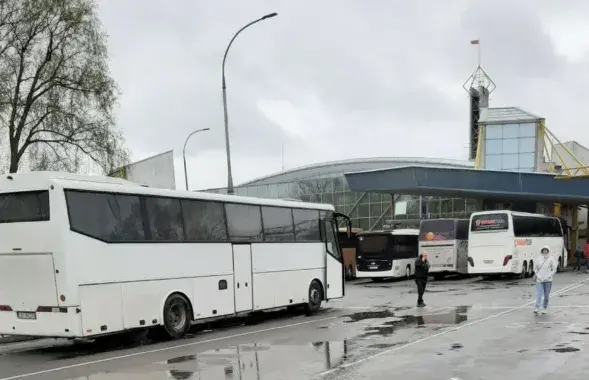 Автобусы в пункте пропуска "Варшавский мост — Тересполь"
