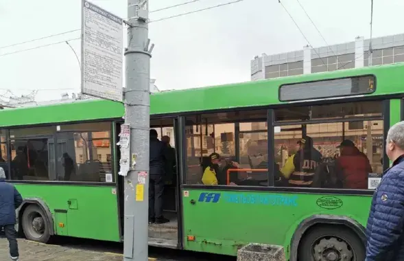 Кіроўца не паглядзеў у люстэркі (ілюстрацыйнае фота)
