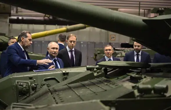 Владимир Путин развернул гибридную войну против Европы
