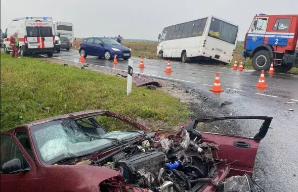 ДТЗ з аўтобусам пад Вілейкай
