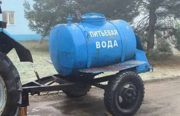 В Клецке организовали подвоз питьевой воды
