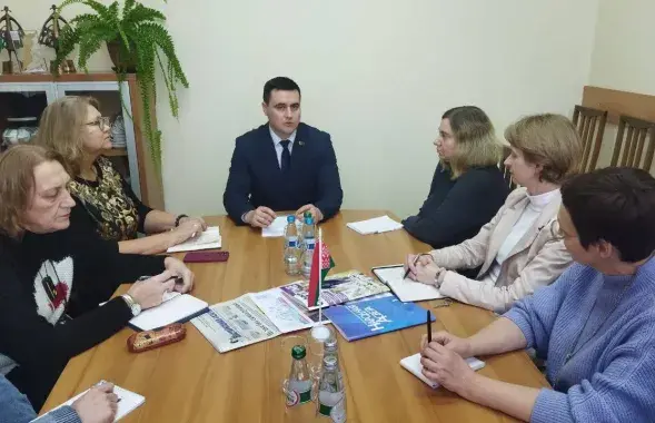 Андрей Иванец на совещании
