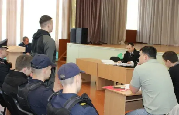 Суд у чачэрскім каледжы
