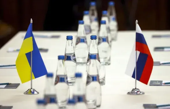 Перамовы Украіны і Расіі прайшлі ў Стамбуле
