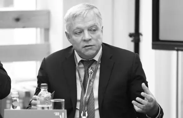 Андрей Бадалов
