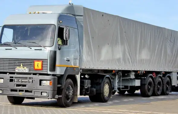 У Расіі — рэзкае падзенне аб’ёму продажаў цяжкіх грузавікоў масай звыш 16 тон
