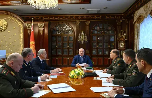 Нарада ў Лукашэнкі
